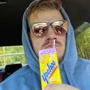 Meet your Posher, Brandon